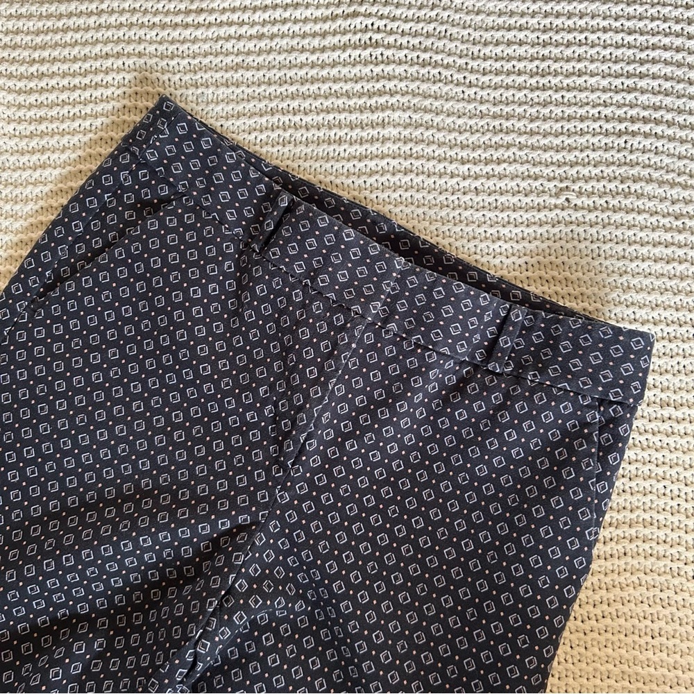 LOFT Petite Ankle Pant - Picture 1 of 10